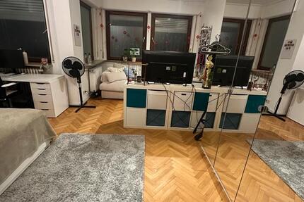 Zentrales 26qm WG-Zimmer in Stuttgart Mitte 1 zimmer