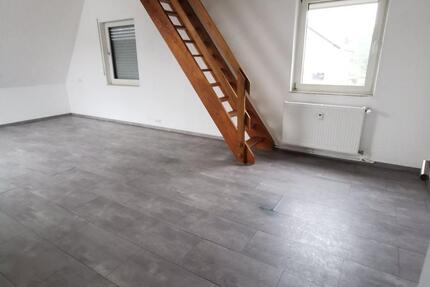 Helle 4,5-Zimmer-Dachgeschosswohnung in Elsenfeld 4 zimmer