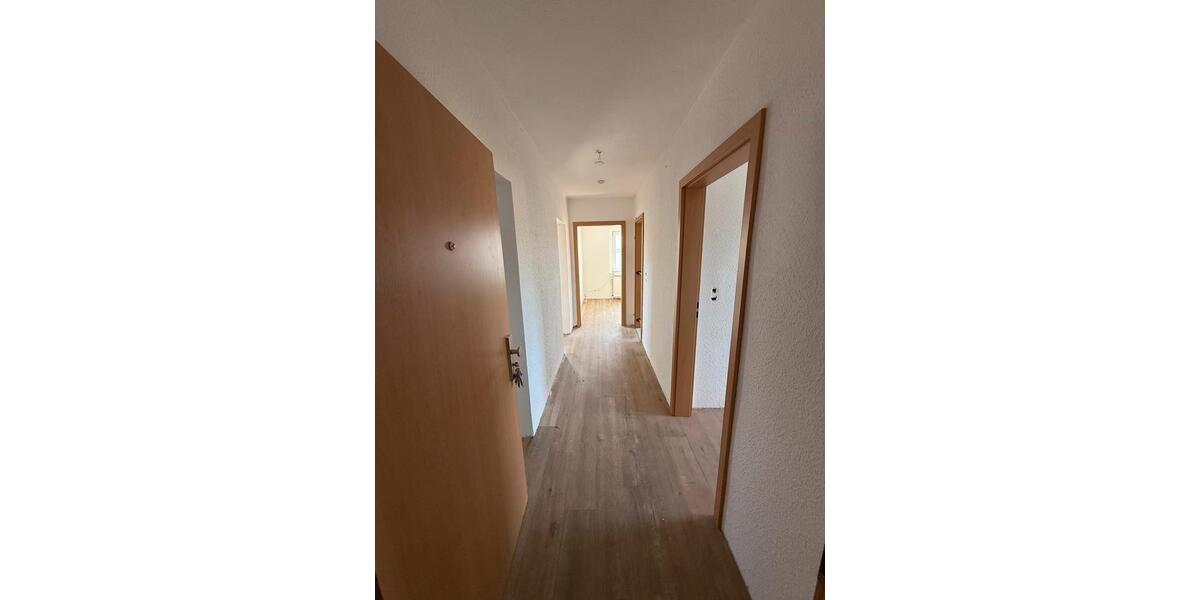 Etagenwohnung Bleicherode - 3 Zimmer, 60 m&sup2;, 330&euro; | Angebot:25843836