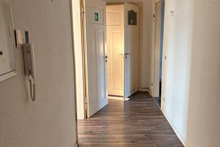 Wohnung Wurzen - 3 Zimmer, 64 m&sup2;, 350&euro; | Angebot:26682529