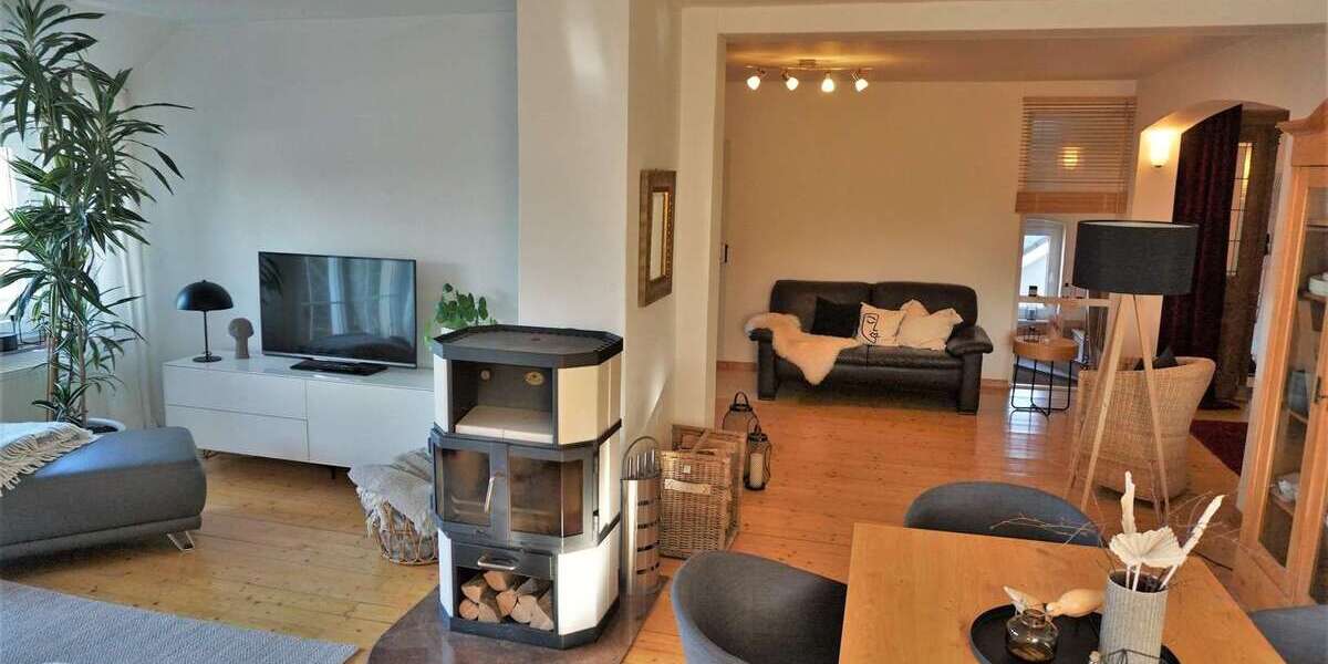 Wohnung zum Mieten in Rinteln 1.095 € 148 m² 4 zimmer