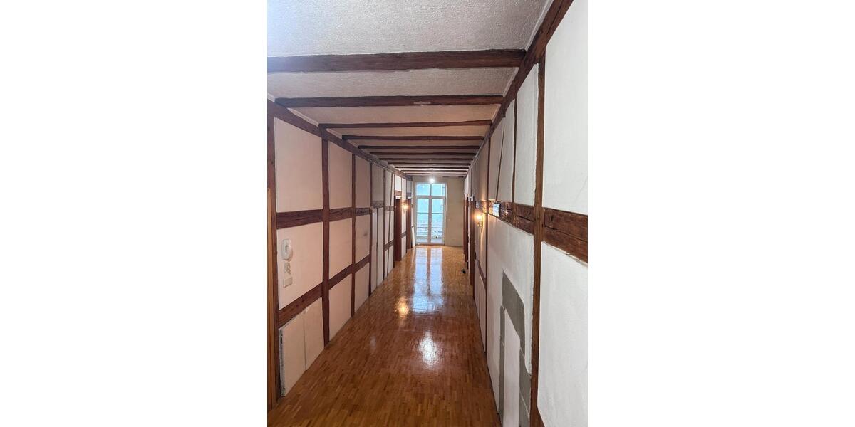 Etagenwohnung Bad Windsheim - 5 Zimmer, 135 m&sup2;, 1.150&euro; | Angebot:26006502