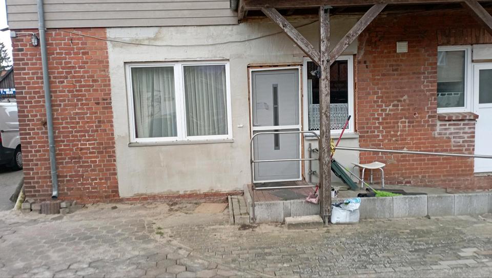 Erdgeschoßwohnung Bienenbüttel - 3 Zimmer, 70 m&sup2;, 920&euro; | Angebot:25444396