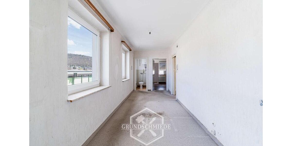 Dachgeschoßwohnung Albstadt - 4 Zimmer, 100 m&sup2;, 650&euro; | Angebot:26416214