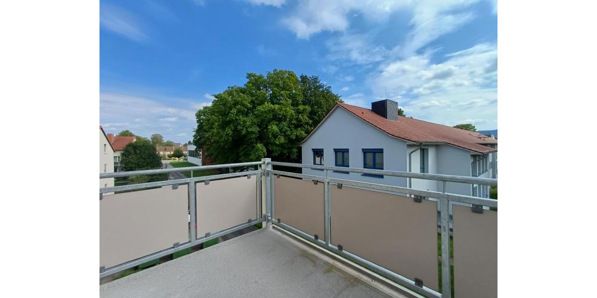 Dachgeschosswohnung in gepflegtem Wohnhaus 3 zimmer