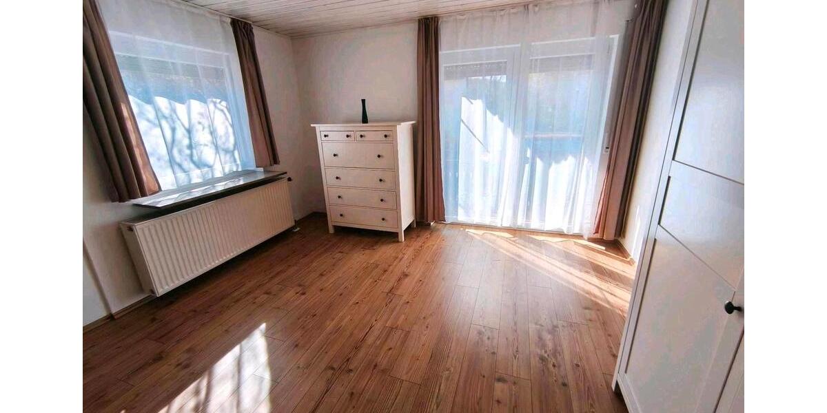 Wohnen auf Zeit Göppingen Faurndau - 4 Zimmer, 90 m&sup2;, 1.300&euro; | Angebot:26017236