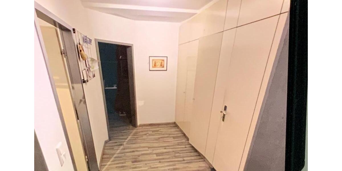 Etagenwohnung Oerlinghausen - 2 Zimmer, 60 m&sup2;, 445&euro; | Angebot:25904659