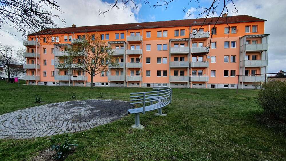 Etagenwohnung Eilenburg Eilenburg-Ost - 2 Zimmer, 49 m&sup2;, 301&euro; | Angebot:27044487