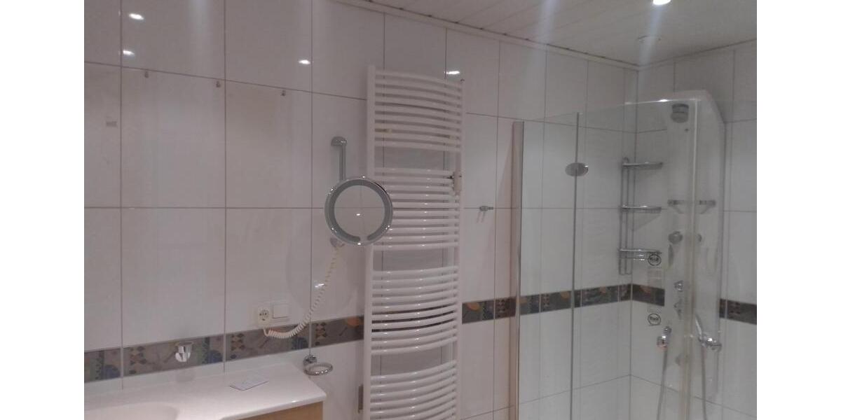 Erdgeschoßwohnung Hanstedt - 4 Zimmer, 169 m&sup2;, 1.300&euro; | Angebot:24631623