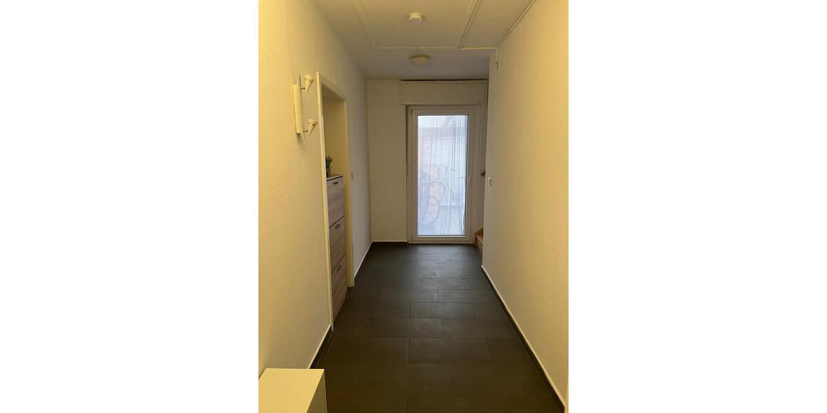 Etagenwohnung Borgholzhausen - 4 Zimmer, 90 m&sup2;, 1.000&euro; | Angebot:24685225