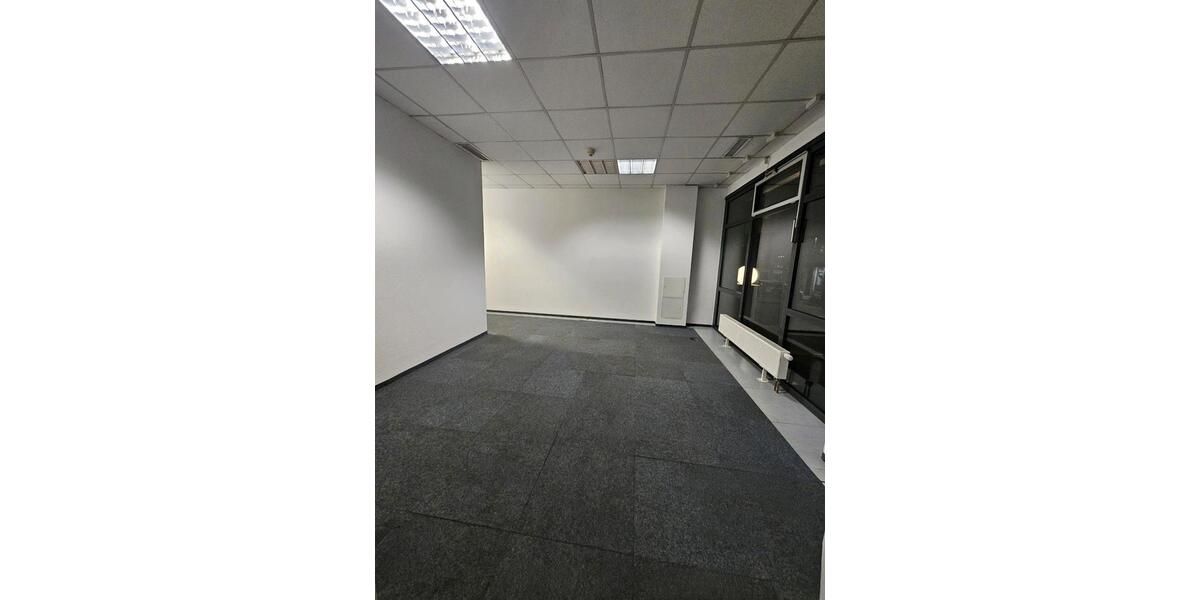 RaumBüro Gewerbefläche zu vermieten zimmer