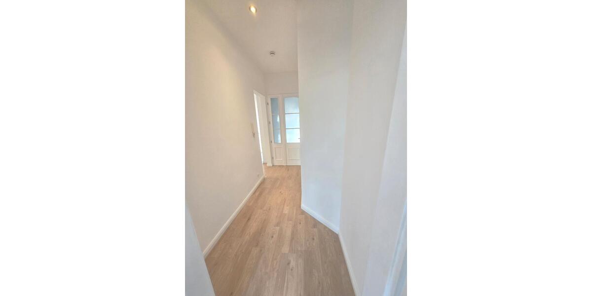 Etagenwohnung Blankenburg (Harz) - 3.5 Zimmer, 87 m&sup2;, 599&euro; | Angebot:26656109