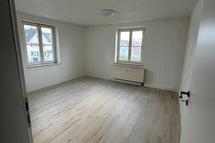 Wohnen auf Zeit Friedrichshafen - 3 Zimmer, 60 m&sup2;, 550&euro; | Angebot:26626625