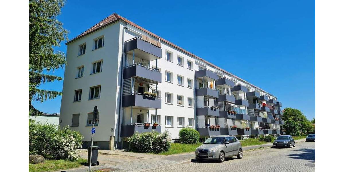 ***Schöne 3-Raumwohnung mit Balkon*** 3 zimmer