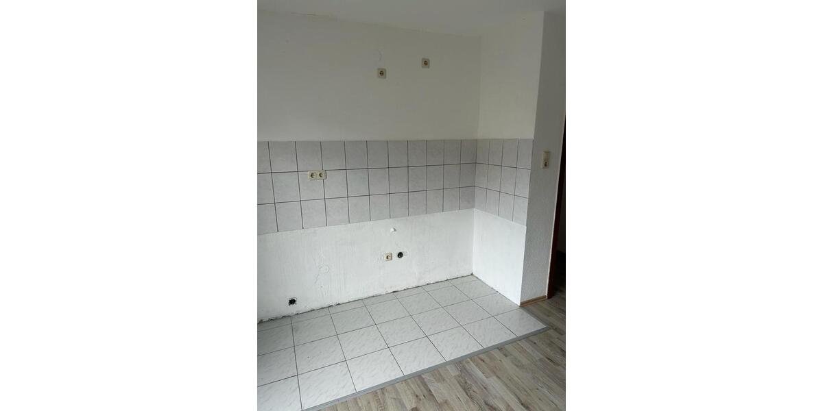 Etagenwohnung Lünen - 3 Zimmer, 60 m&sup2;, 600&euro; | Angebot:26385886