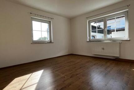 Wohnung Kirchberg im Wald - 4 Zimmer, 120 m&sup2;, 900&euro; | Angebot:26019939