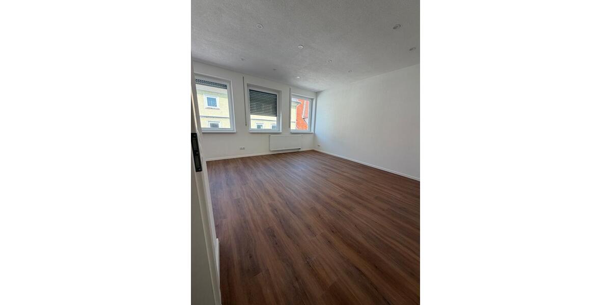 Etagenwohnung Hessisch Lichtenau - 3 Zimmer, 91 m&sup2;, 910&euro; | Angebot:26701977