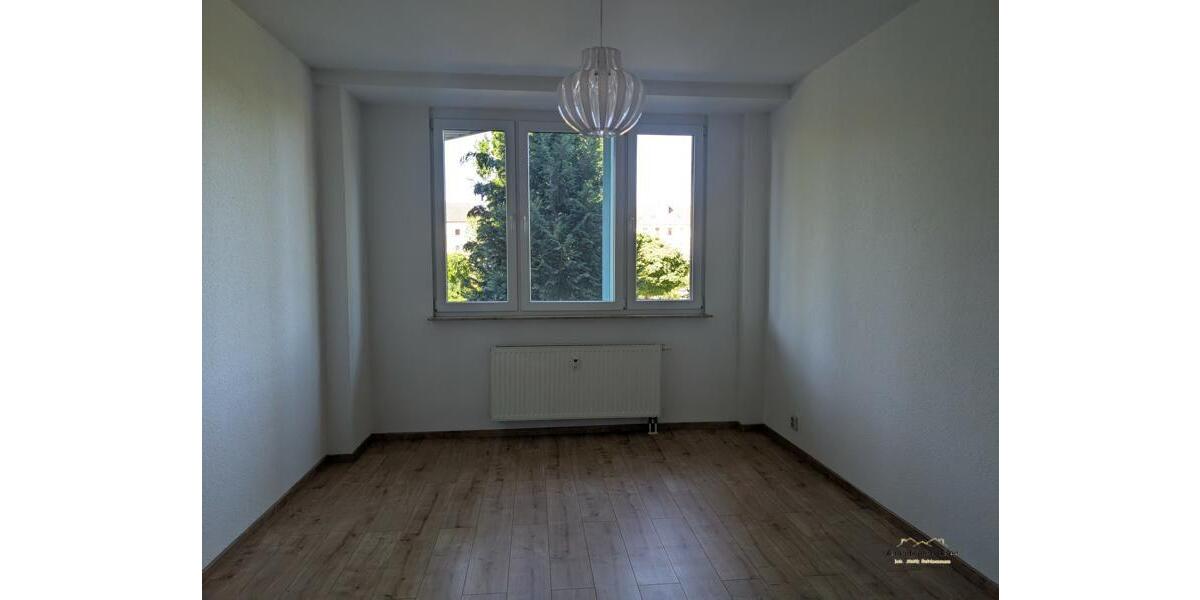 Etagenwohnung Bitterfeld-Wolfen Bitterfeld - 2 Zimmer, 60 m&sup2;, 495&euro; | Angebot:26487349