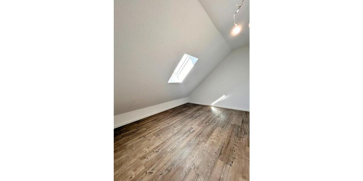 Reihenhaus Westerstede - 5 Zimmer, 97 m&sup2;, 1.050&euro; | Angebot:26464004