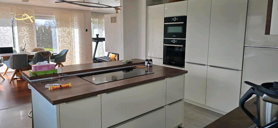 Einfamilienhaus Brücken - 9 Zimmer, 240 m&sup2;, 2.800&euro; | Angebot:25949530