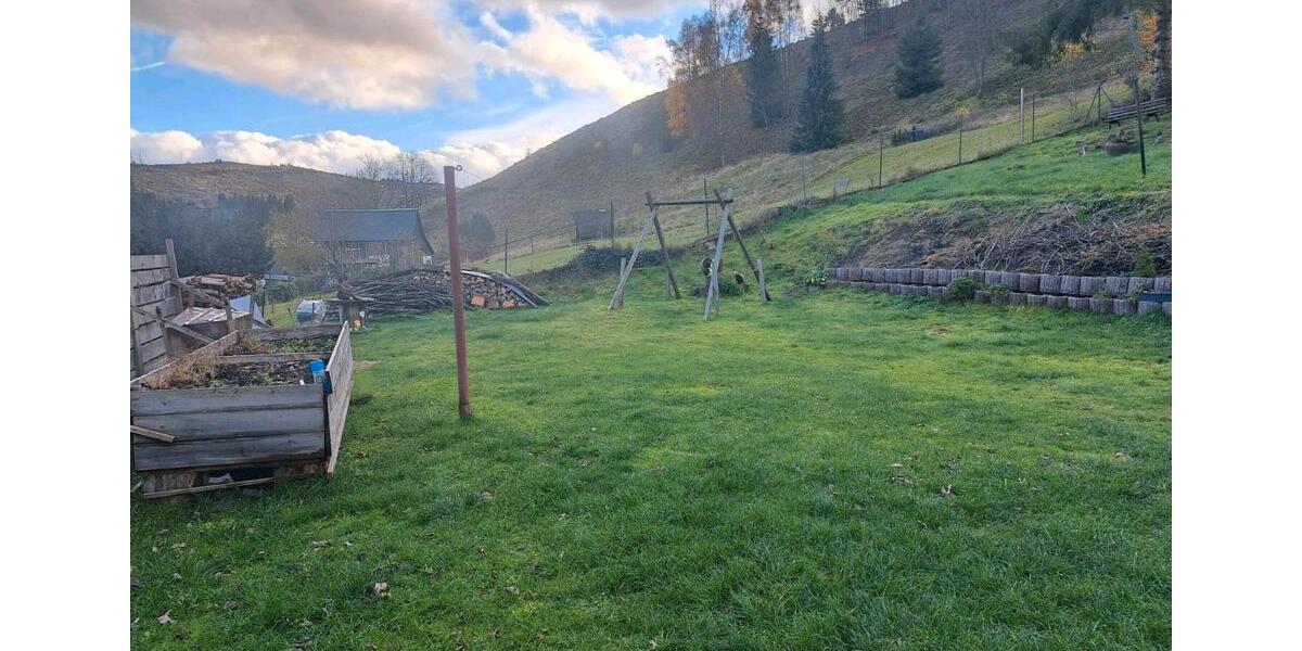 Günstige Wohnungen in Mehrfamilienhaus in Sonneberg zu vermieten 5 zimmer