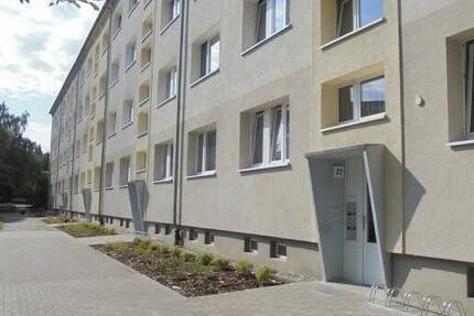 Wohnung Neubrandenburg Südstadt - 2 Zimmer, 47 m&sup2;, 335&euro; | Angebot:25799815