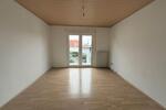 Etagenwohnung Maintal - 3 Zimmer, 80 m&sup2;, 900&euro; | Angebot:24610126
