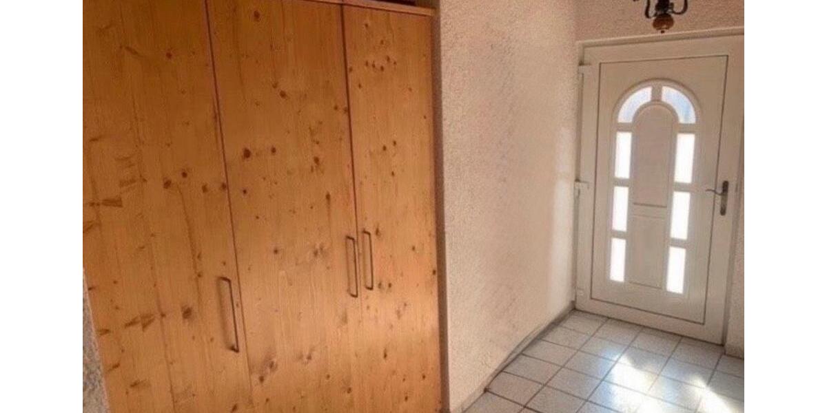 Erdgeschoßwohnung Stromberg - 2.5 Zimmer, 94 m&sup2;, 750&euro; | Angebot:25883274