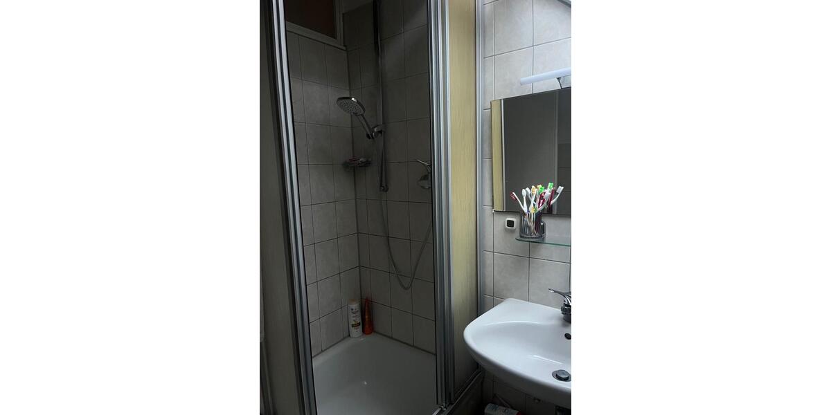 Etagenwohnung Bielefeld Schildesche - 4 Zimmer, 63 m&sup2;, 280&euro; | Angebot:25547507