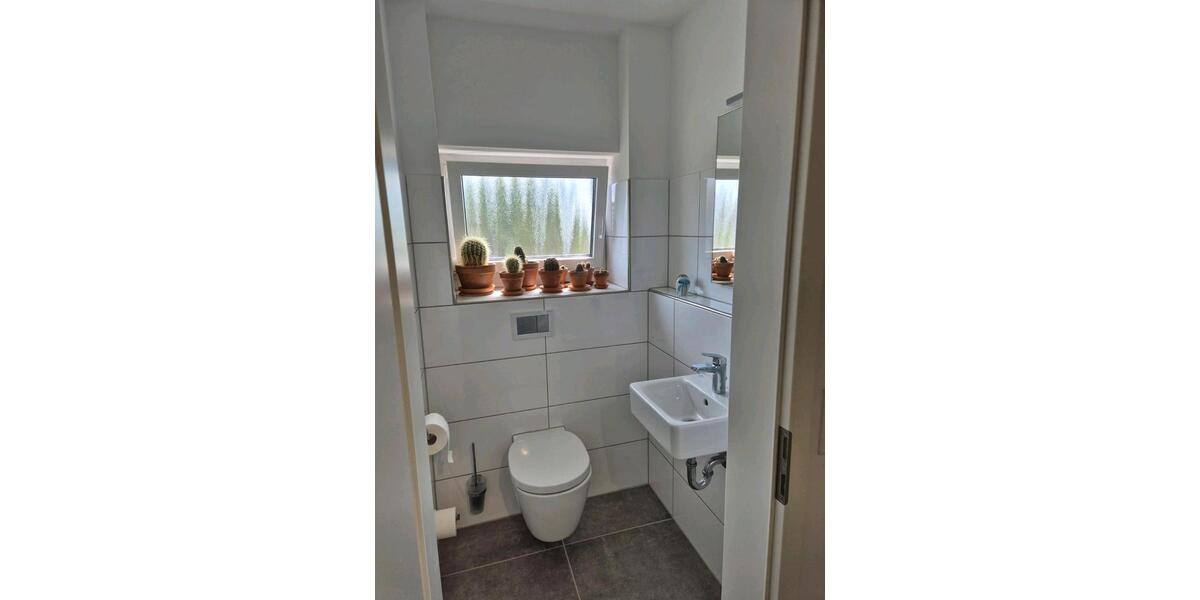 Dachgeschoßwohnung Leichlingen (Rheinland) - 3 Zimmer, 95 m&sup2;, 1.349&euro; | Angebot:26692780
