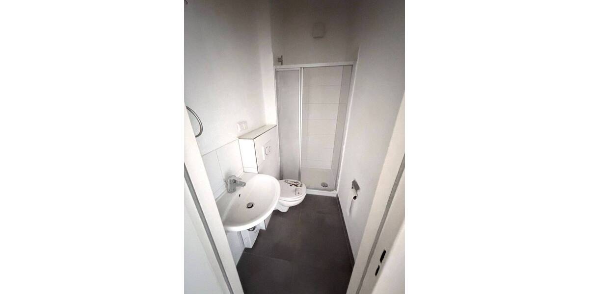 Etagenwohnung Nürnberg Lorenz - 2 Zimmer, 65 m&sup2;, 800&euro; | Angebot:26358573