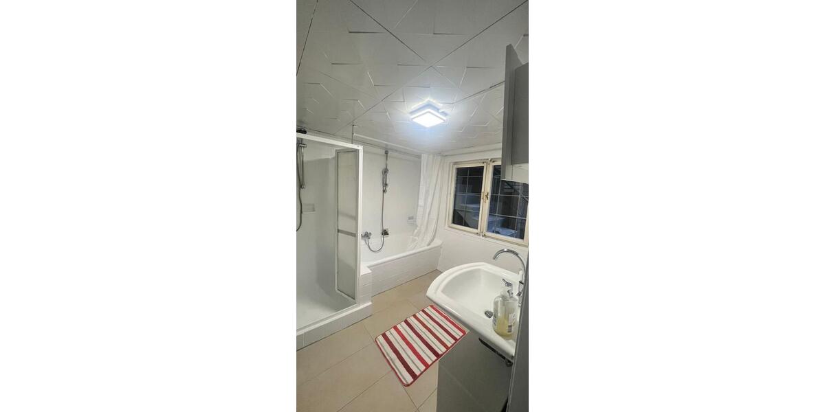 Wohnen auf Zeit Niederkassel - 2 Zimmer, 60 m&sup2;, 1.050&euro; | Angebot:24374815