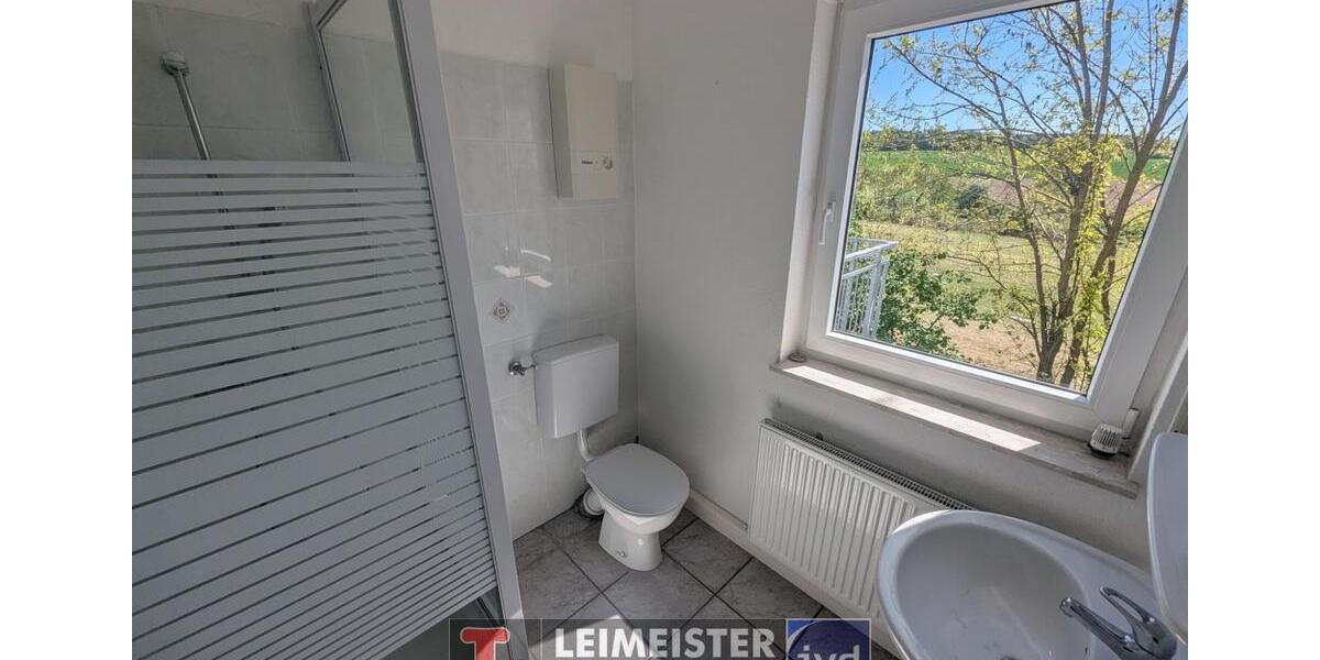 Etagenwohnung Aschaffenburg Gailbach - 3.5 Zimmer, 91 m&sup2;, 700&euro; | Angebot:26489970