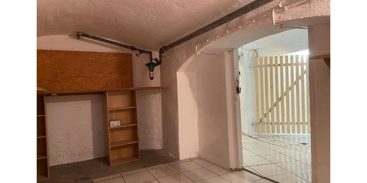 Etagenwohnung Bamberg Am Bruderwald - 2 Zimmer, 25 m&sup2;, 160&euro; | Angebot:26152310