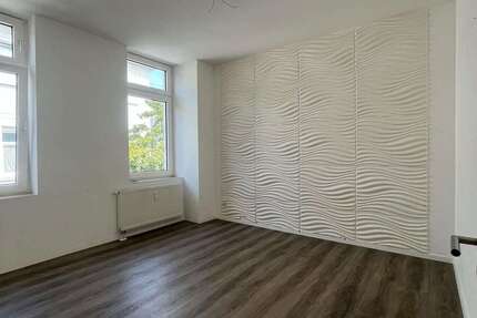 Wohnung Krefeld Krefeld-Mitte - 1.5 Zimmer, 40 m&sup2;, 400&euro; | Angebot:27072567
