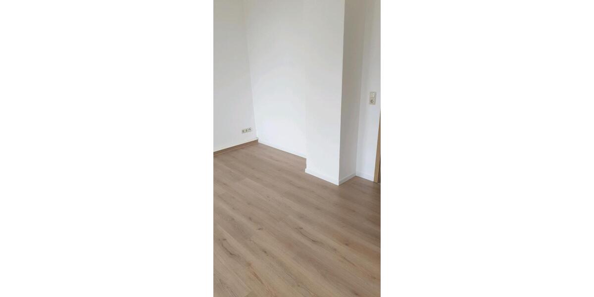 Etagenwohnung Schmölln - 2 Zimmer, 56 m&sup2;, 420&euro; | Angebot:26268426