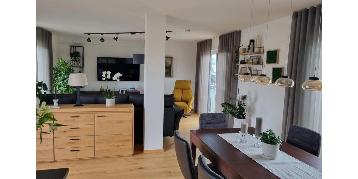 Einfamilienhaus Viechtach - 2 Zimmer, 96 m&sup2;, 1.100&euro; | Angebot:25058095