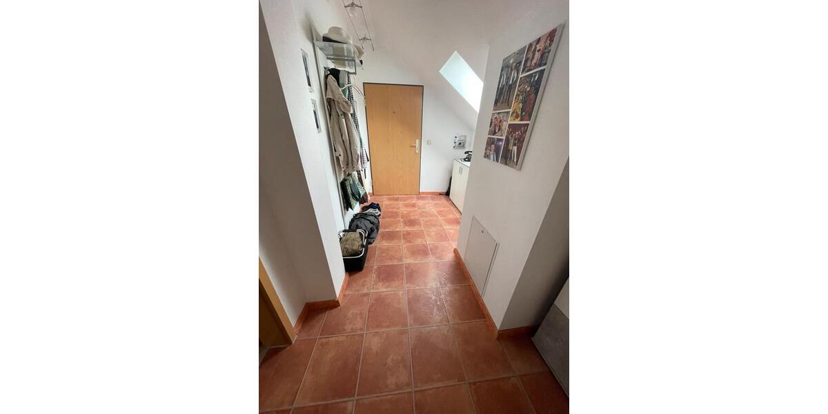 Dachgeschoßwohnung Peiting - 2 Zimmer, 60 m&sup2;, 950&euro; | Angebot:26045147