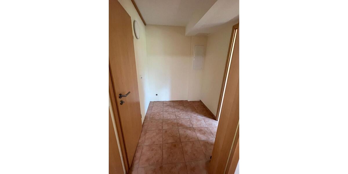 Etagenwohnung Kassel Harleshausen - 1.5 Zimmer, 55 m&sup2;, 590&euro; | Angebot:26334611