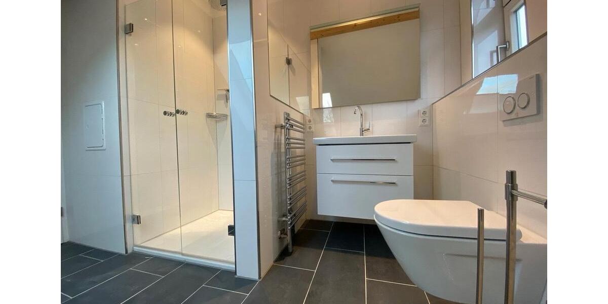 Dachgeschoßwohnung Kaufungen - 3 Zimmer, 70 m&sup2;, 775&euro; | Angebot:25804461