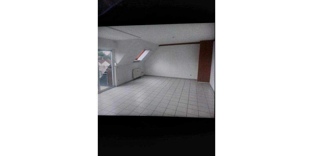 Dachgeschoßwohnung Hamminkeln - 3.5 Zimmer, 82 m&sup2;, 1.080&euro; | Angebot:23767830