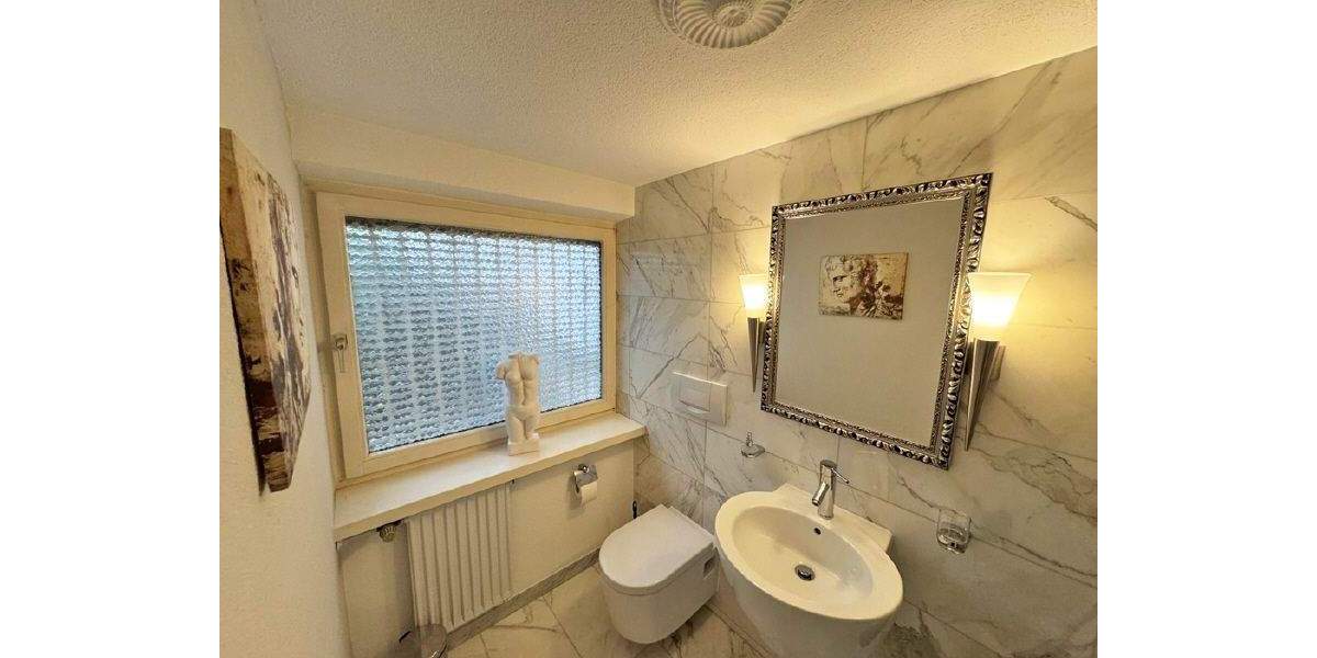 Mehrfamilienhaus, Wohnhaus Tettnang - 6 Zimmer, 140 m&sup2;, 2.250&euro; | Angebot:25141884