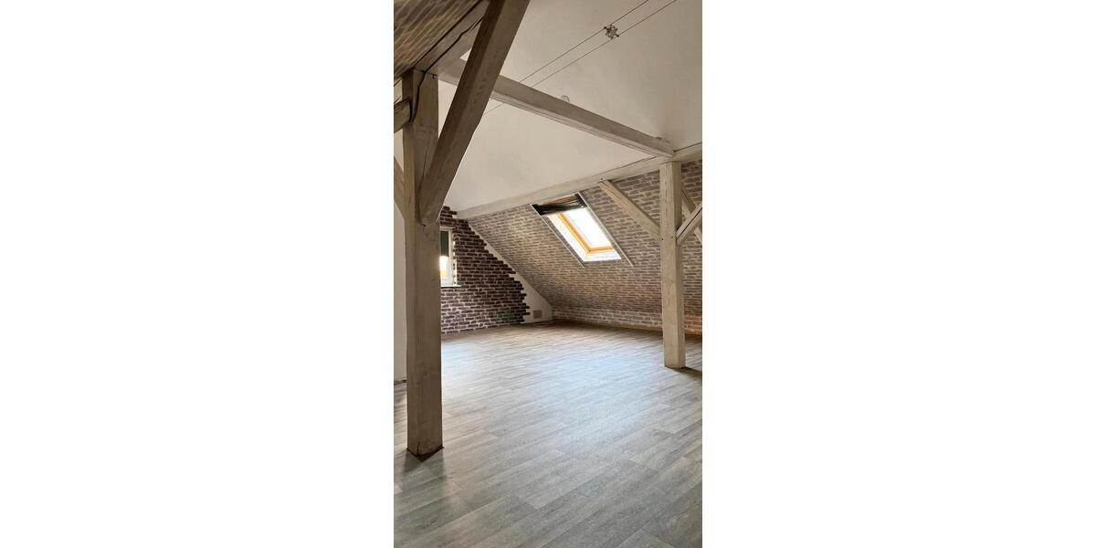 Etagenwohnung Großheirath - 5 Zimmer, 125 m&sup2;, 740&euro; | Angebot:26251085