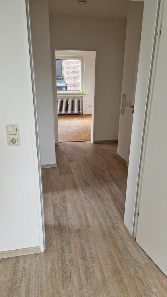 ANFRAGE-STOPP 2-Zimmer-Erdgeschoßwohnung