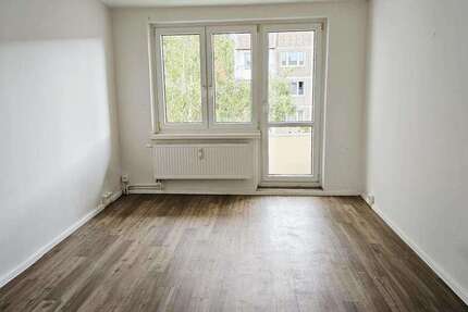 Wohnung zum Mieten in Magdeburg 281,38 € 51.16 m²