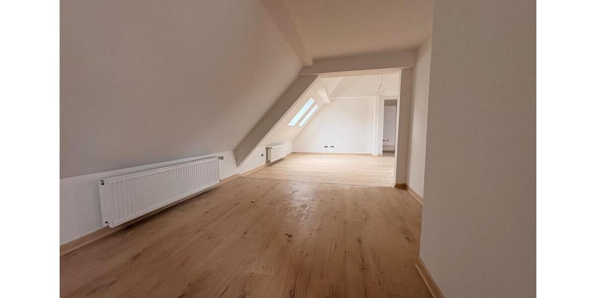 Dachgeschoßwohnung Bendorf - 2.5 Zimmer, 70 m&sup2;, 900&euro; | Angebot:25406738
