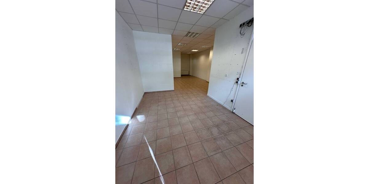 Gewerbeobjekt Buxtehude - 2 Zimmer, 3.495&euro; | Angebot:23975441