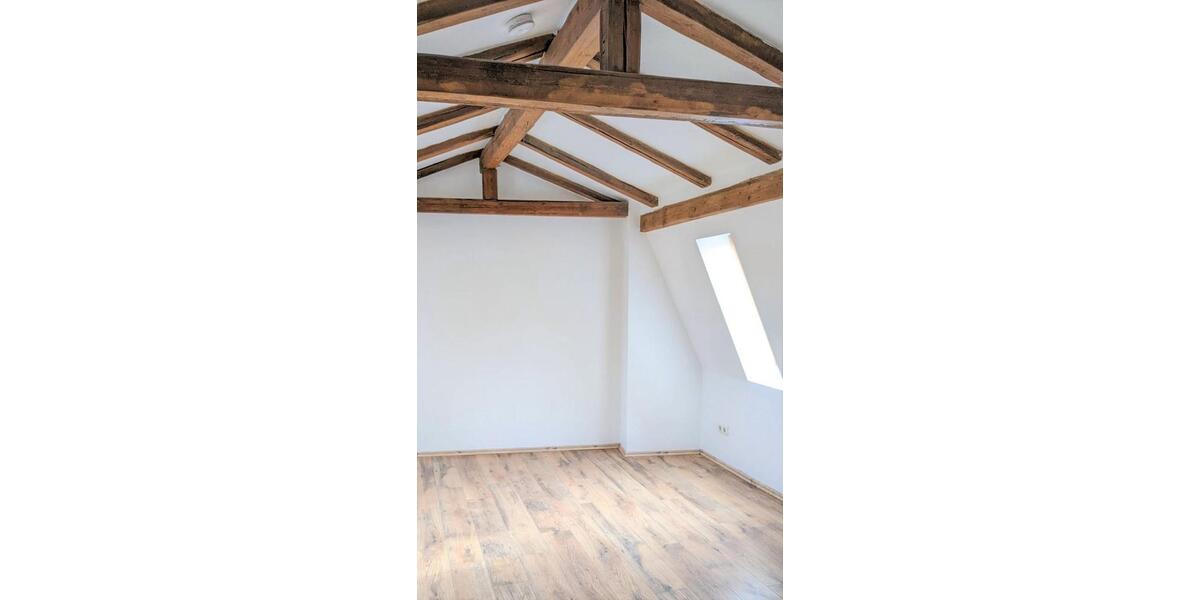 Dachgeschoßwohnung Schönebeck (Elbe) - 2 Zimmer, 74 m&sup2;, 429&euro; | Angebot:26663982