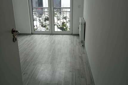 Wohnung Rosdorf - 3 Zimmer, 67 m&sup2;, 790&euro; | Angebot:25717161
