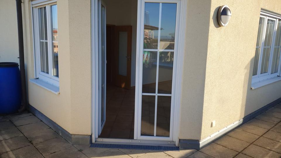 Dachgeschoßwohnung Denzlingen - 2 Zimmer, 68 m&sup2;, 950&euro; | Angebot:24767564